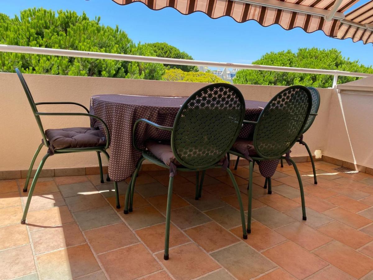 Agreable Studio Cabine A 5 Min A Pied De La Plage Le Grau-du-Roi Exterior photo